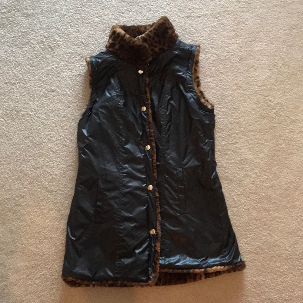 Fuzzy Leopard Vest - Picture 4 of 4